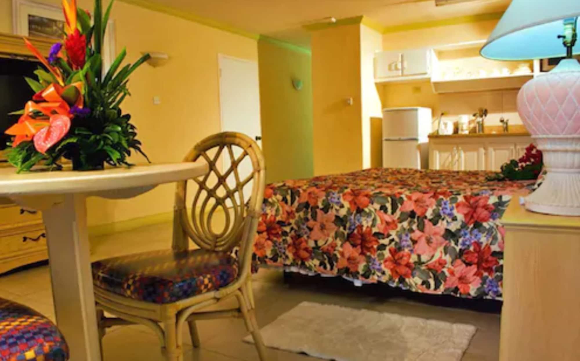 Golden Sands Hotel Christ Church Bagian luar foto