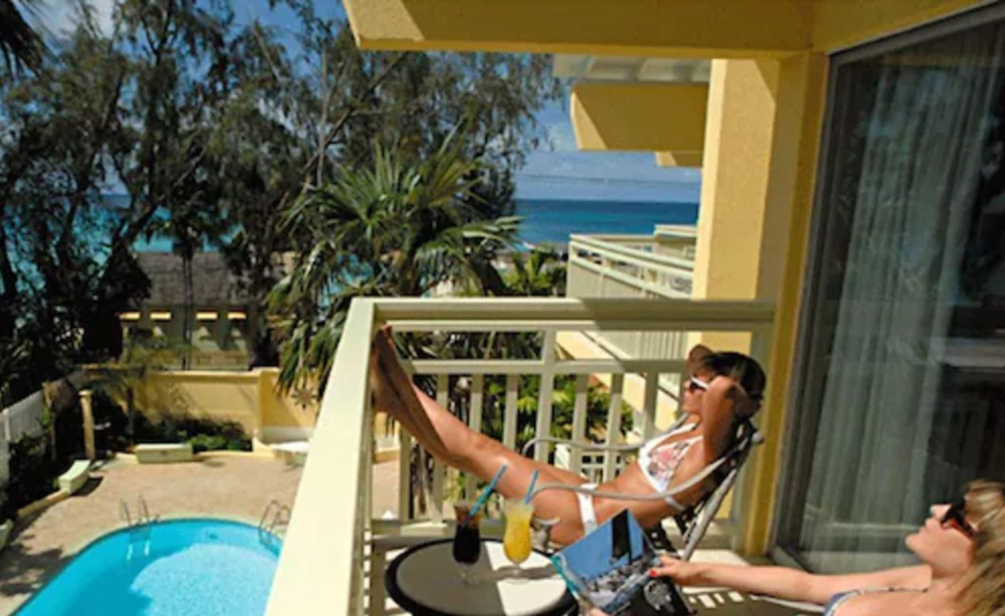 Golden Sands Hotel Christ Church Bagian luar foto